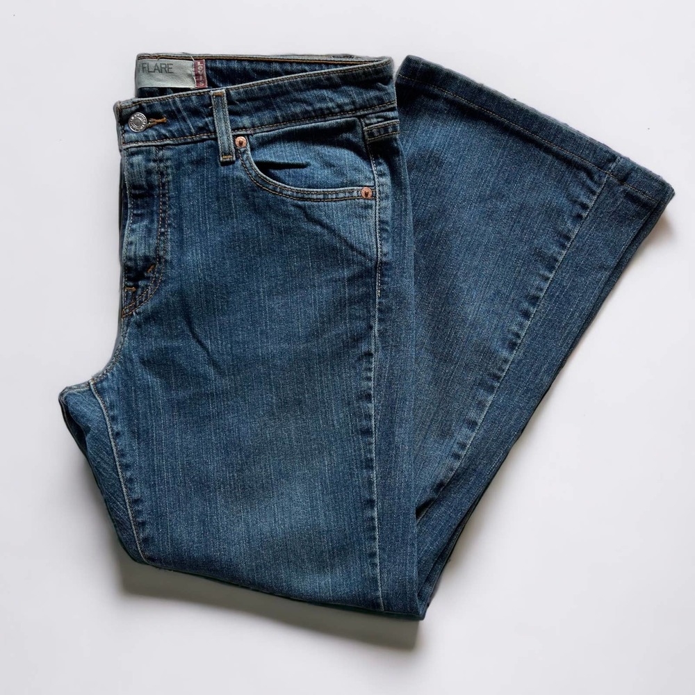 Vintage Levi’s low rise flare, size 13 S